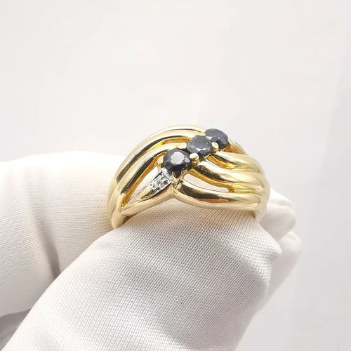 f44a2b37-56a2-4214-a3c2-bd3979493600