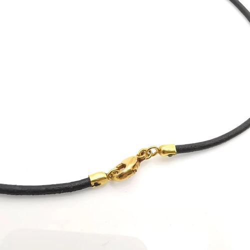 Collier Collier en or jaune 18 carats avec cordon en cuir et perle 58 Facettes