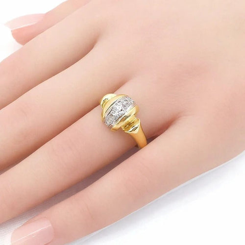 Bague 59 Bague en or jaune 18 carats avec diamants 58 Facettes