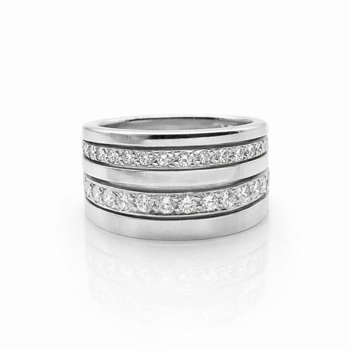 Bague 52 Bague en or blanc 18 carats sertie de diamants 58 Facettes