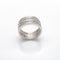 Bague 52 Bague en or blanc 18 carats sertie de diamants 58 Facettes