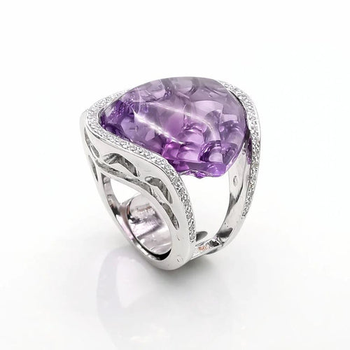 Bague 51 Bague améthyste et diamants en or blanc 18 carats 58 Facettes