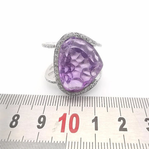 Bague 51 Bague améthyste et diamants en or blanc 18 carats 58 Facettes