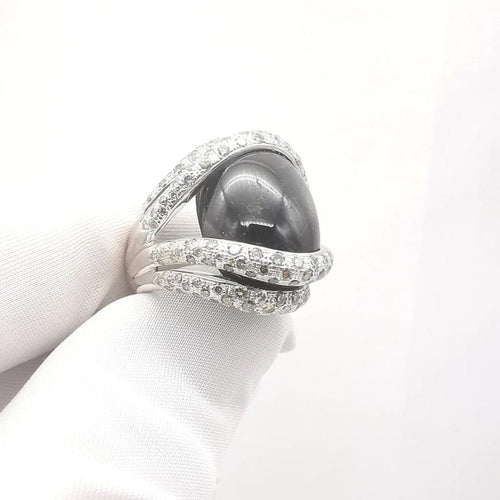 Bague 54 Bague en or blanc 18 carats avec onyx et diamants 58 Facettes