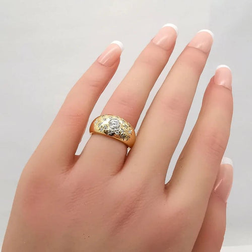 Bague 48 Bague en or jaune 18 carats avec diamants 58 Facettes