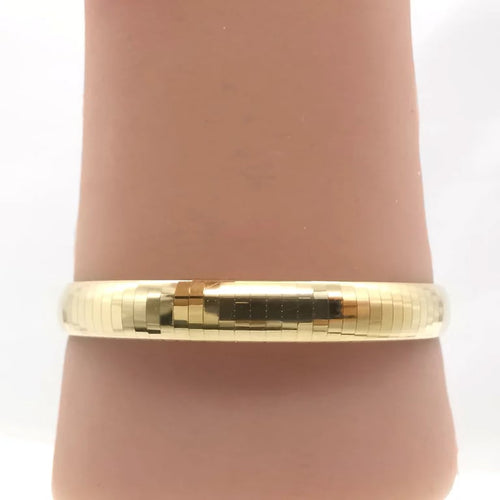 646a4bb9-dec6-419c-e0ea-7672f3a87300