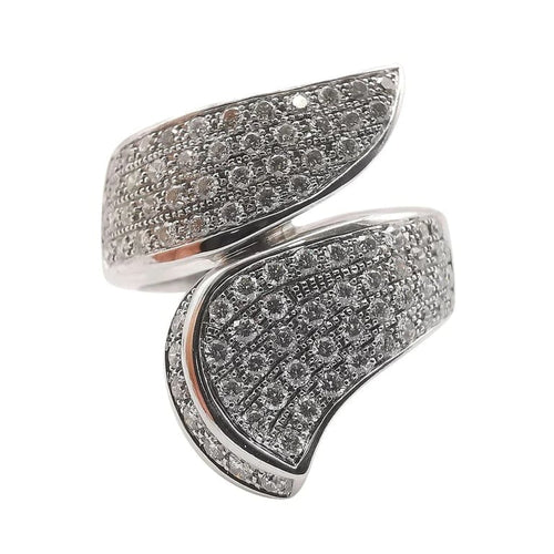 Bague 55 Bague en or blanc 18 carats pavée de diamants 58 Facettes
