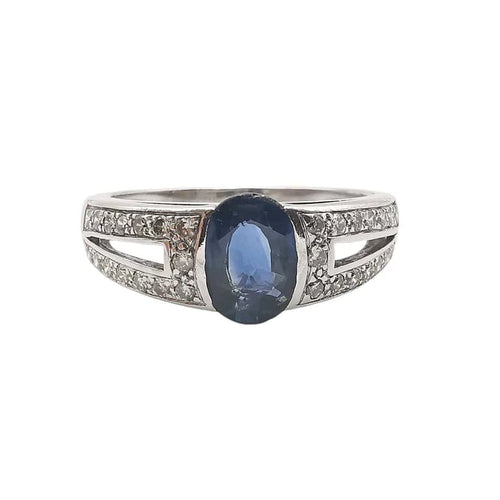 Bague 58 Bague en or blanc 18 carats avec saphir ovale et diamants 58 Facettes