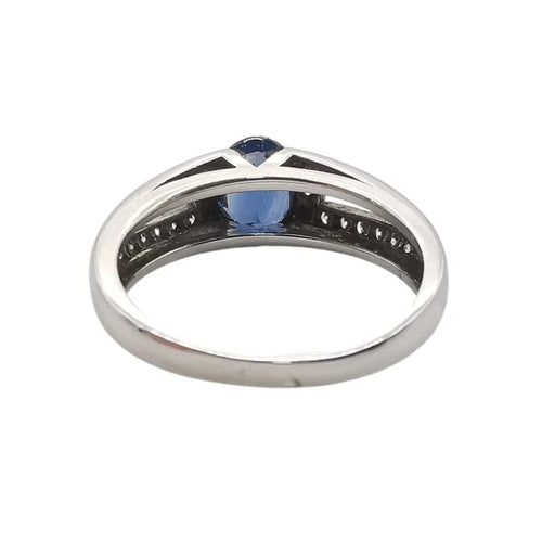 Bague 58 Bague en or blanc 18 carats avec saphir ovale et diamants 58 Facettes