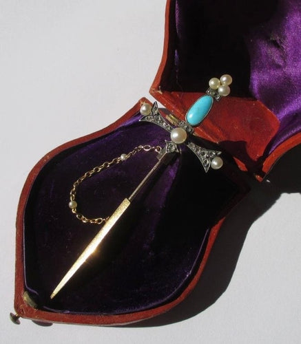 b77238e5-48df-4f39-619d-fad21875f900