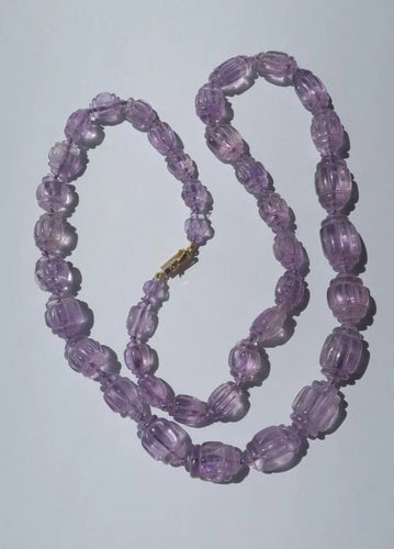 Collier Collier vintage en améthystes naturelles, fermoir en or jaune 18 carats 58 Facettes