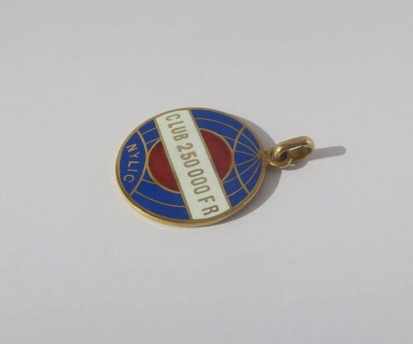 Pendentif New York Life Insurance Company - Pendentif globe terrestre ancien en or jaune émaillé 58 Facettes