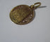 Pendentif Pendentif médaille commémoratif Cathédrale de Reims en or jaune 18 carats 58 Facettes