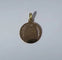 Pendentif Pendentif médaille commémoratif Cathédrale de Reims en or jaune 18 carats 58 Facettes