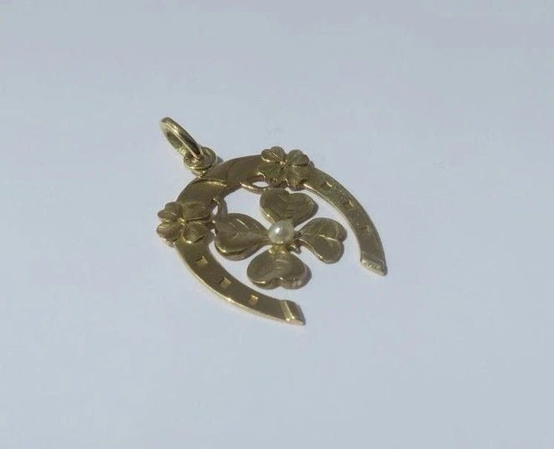 Pendentif Art nouveau - Pendentif porte-bonheur en or jaune 18 carats 58 Facettes