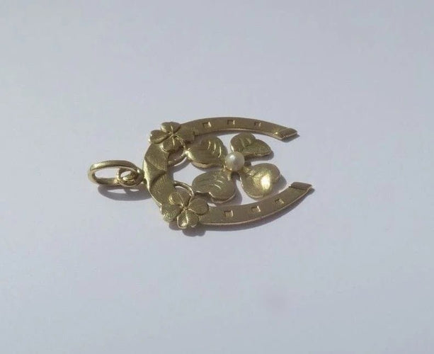 Pendentif Art nouveau - Pendentif porte-bonheur en or jaune 18 carats 58 Facettes