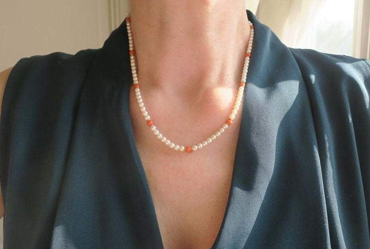 Collier Collier choker or rose perles de culture Akoya corail 58 Facettes