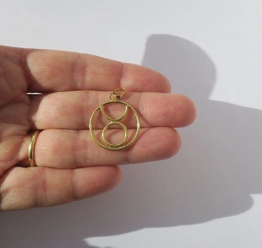 Pendentif Pendentif médaille zodiaque Taureau en or jaune 58 Facettes