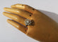 Bague 51 Bague marguerite fleur en or blanc 18 carats et platine avec diamants 58 Facettes