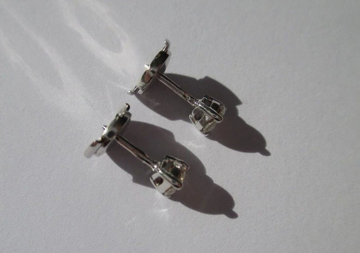 Boucles d'oreilles Boucles d'oreilles diamants 0,50 ct en or blanc 58 Facettes