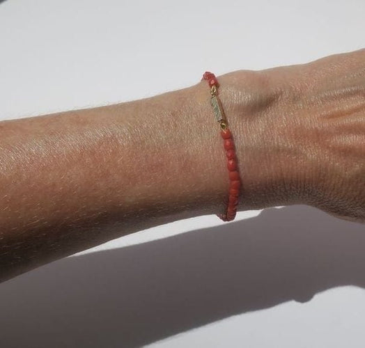 Bracelet Bracelet régional XIXe en corail et or rose 58 Facettes