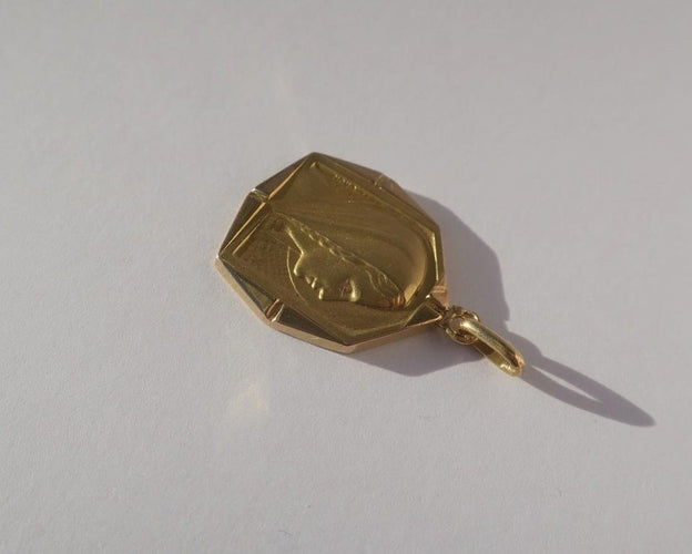 555413f6-8822-4a9d-2246-711159f42600