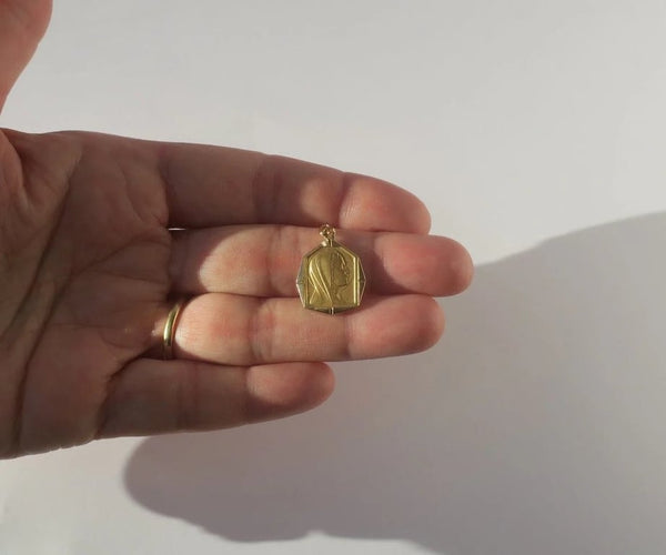 4f29b3c6-11ad-446a-e4b4-3648734a6100