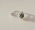 Bague 49 Pompadour - Bague ovale en or blanc, saphir et diamants 58 Facettes