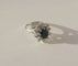 Bague 49 Pompadour - Bague ovale en or blanc, saphir et diamants 58 Facettes