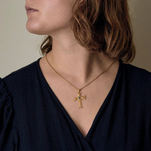 Pendentif Pendentif Croix ciselée en or jaune et turquoise 58 Facettes