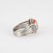 Bague 55 Bague en or blanc 18K avec corail cabochon et diamants 58 Facettes P10L9