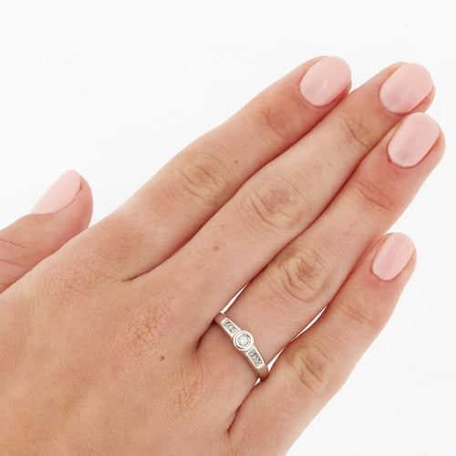 f639c3a9-fe62-4205-96de-257c5eb26900