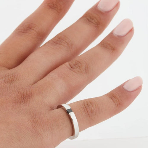 Bague 49 Bague en platine sertie d’un diamant noir 0,10 ct 58 Facettes RÉF 11034/19