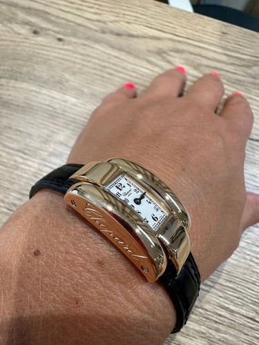 Montre Chopard The Road - Montre en or jaune 18 carats 58 Facettes 1.0000165/5