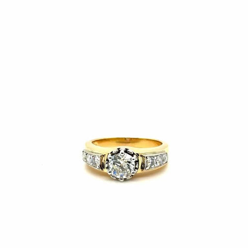Bague 56 Bague vintage en or jaune 18 carats et diamants 58 Facettes 1.0000371/1