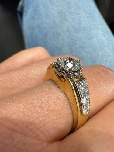 Bague 56 Bague vintage en or jaune 18 carats et diamants 58 Facettes 1.0000371/1