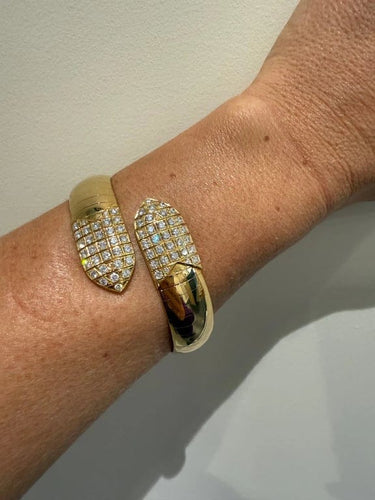 Bracelet Chaumet Plume - Bracelet en or jaune 18 carats et diamants 58 Facettes 1.0000453/1