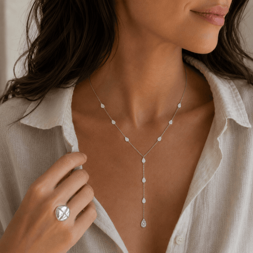 Collier Piaget Lucea - Collier en or blanc et diamants 58 Facettes 1.0000530/1