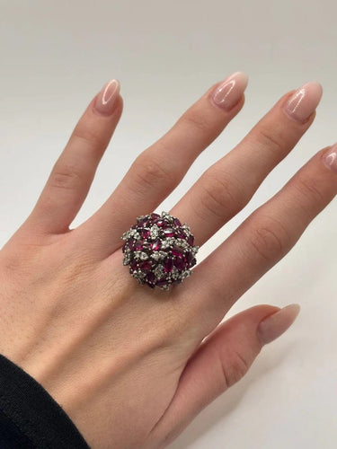 Bague 58 Bague ancienne en or blanc 18K sertie de diamants et rubis 58 Facettes