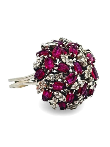 Bague 58 Bague ancienne en or blanc 18K sertie de diamants et rubis 58 Facettes