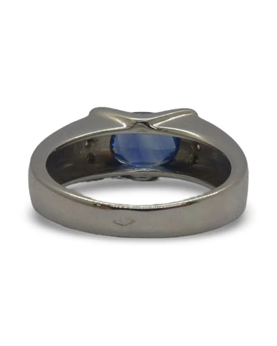 Bague 49.5 Bague en or blanc 18K sertie d’un saphir non chauffé et diamants 58 Facettes 00037801