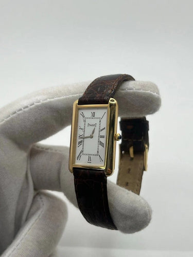 Montre Piaget Tank Allongée - Montre en or jaune 18K réf. 9228 58 Facettes