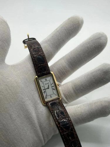 Montre Piaget Tank Allongée - Montre en or jaune 18K réf. 9228 58 Facettes