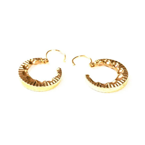Boucles d'oreilles Boucles d’oreilles créoles à décor rayonnant en or jaune 18K 58 Facettes