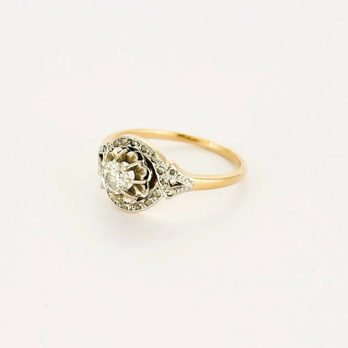 Bague 54 Bague ancienne entourage de diamants en or jaune 18K 58 Facettes LMB-293
