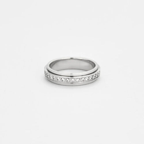 Bague 52 Piaget Possession - Bague en platine et diamants 58 Facettes 44