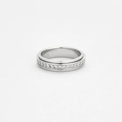 Bague 52 Piaget Possession - Bague en platine et diamants 58 Facettes 44