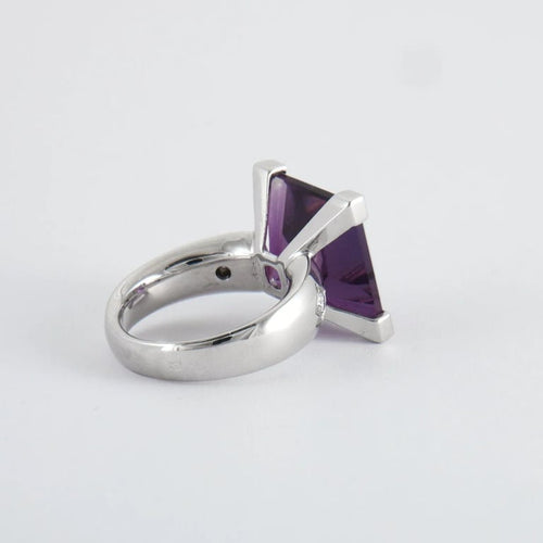 733e5530-a014-4bdb-b3ea-a1188621ef00