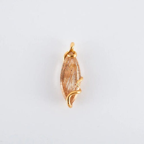 Pendentif Pendentif en or jaune 18k avec quartz rutile d’Arkansas 58 Facettes 2.152