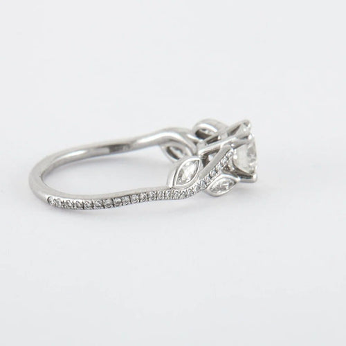 Bague 50 De Beers - Bague feuillage en platine 950 et diamants 58 Facettes 1.13209